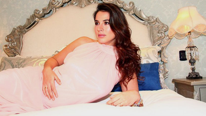 Carla Giraldo posó embarazada para la revista Tv y Novelas