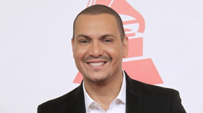 Víctor Manuelle presenta su nuevo disco ‘Me llamaré tuyo’