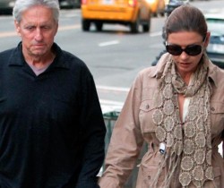 Se divorcian Michael Douglas y Catherine Zeta-Jones