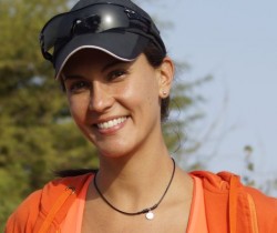 Claudia es la quinta eliminada de la fusión del Desafío África 2013