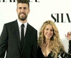 Shakira presenta su nuevo disco acompañada de Piqué