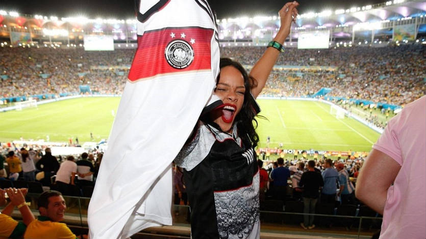 Rihanna quiere comprar un equipo de fútbol de Inglaterra