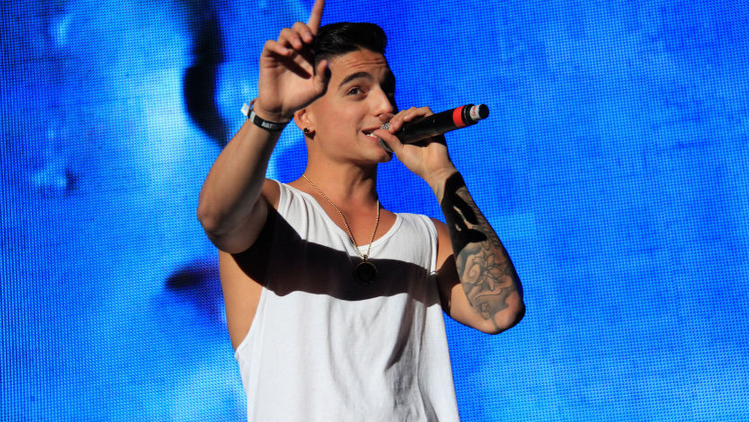 Maluma será investigado en Venezuela por mal uso de la bandera