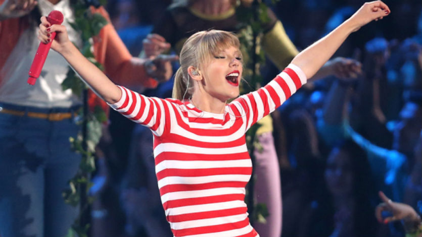 Taylor Swift retira su música del servicio en linea ‘Spotify’