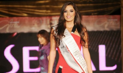 Colombia se quedó con el título de Miss Caraibes Hibiscus