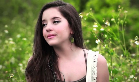 Evaluna Montaner estrena el video de la canción ‘Yo me salvé’