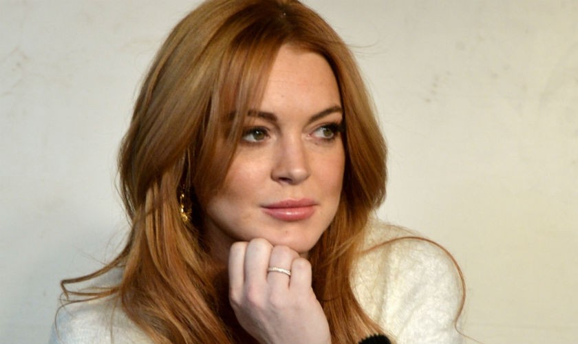 Lindsay Lohan condenada a más horas de trabajos comunitarios