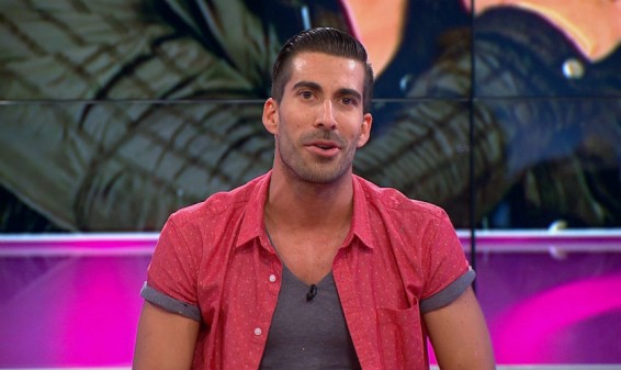Adrián Lara se estrena como presentador en ‘Gana Con Ganas’
