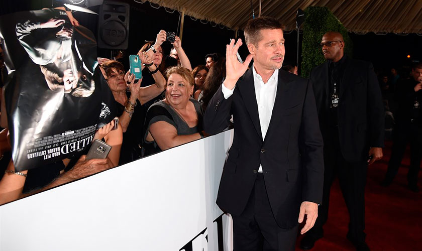 Brad Pitt reaparece en público luego de su divorcio con Angelina Jolie