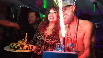 Andrés Parra festejó su cumpleaños al estilo de Gianluca Vacchi