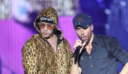 Enrique Iglesias estrena el video de ‘El baño’ junto a Bad Bunny
