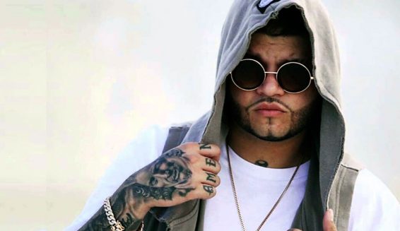Arrestan en aeropuerto de Puerto Rico al cantante Farruko