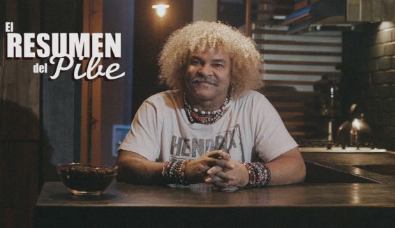 El Pibe Valderrama cae en una broma mientras transmitía en vivo
